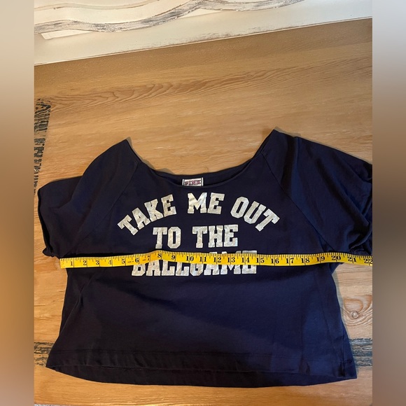 Victoria’s Secret PINK New York Yankees Navy Cropped Top - Picture 8 of 16